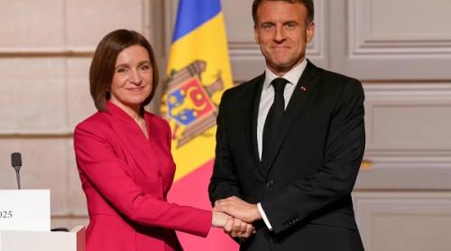 Macron: "În pofida numeroaselor încercări de manipulare, românii au ales democrația și Uniunea Europeană"