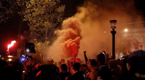 Haos la Paris după victoria PSG în Liga Campionilor: incidente violente, arestări și distrugeri pe Champs-Élysées
