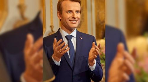 Statuia de ceară a lui Emmanuel Macron a fost furată din muzeul Grevin de activiști Greenpeace