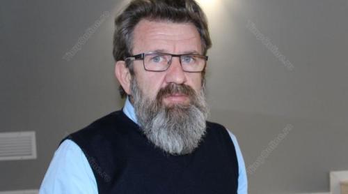 La mulți ani, Adrian Titieni! Unul dintre cei mai prolifici actori ai ulimelor decenii