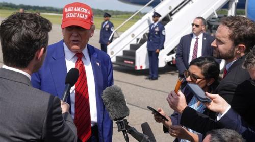Trump: „Iranul nu vrea să discute cu Europa. Ei vor să discute cu noi."