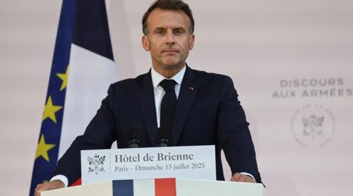 Macron cere mobilizarea întregii națiuni în fața amenințării ruse