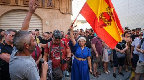 Spania în pragul exploziei sociale: Vor urma și alte revolte anti-imigrație dacă clasa politică nu ascultă vocea celor de jos”