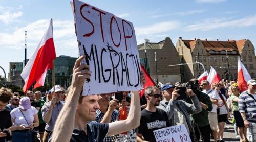 Polonia: manifestații anti-imigrație în 80 de orașe din țară